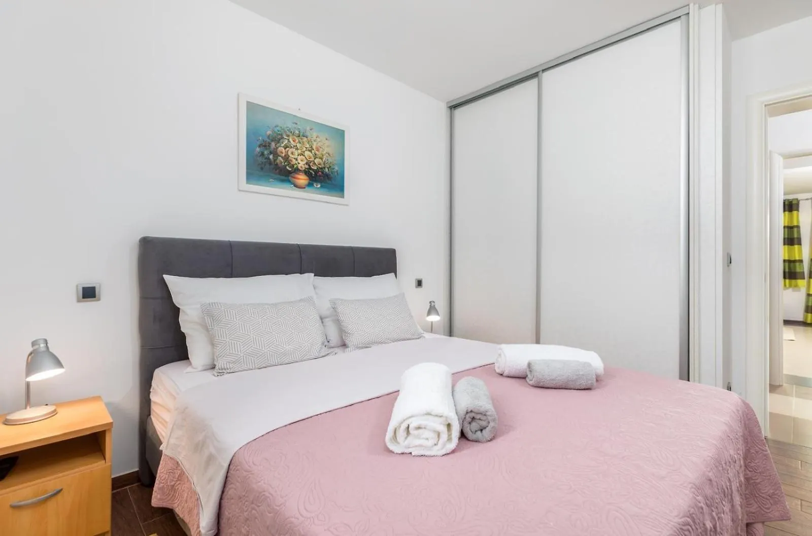 Family Friendly Apartments With A Swimming Pool Medulin - 23267 Croatia