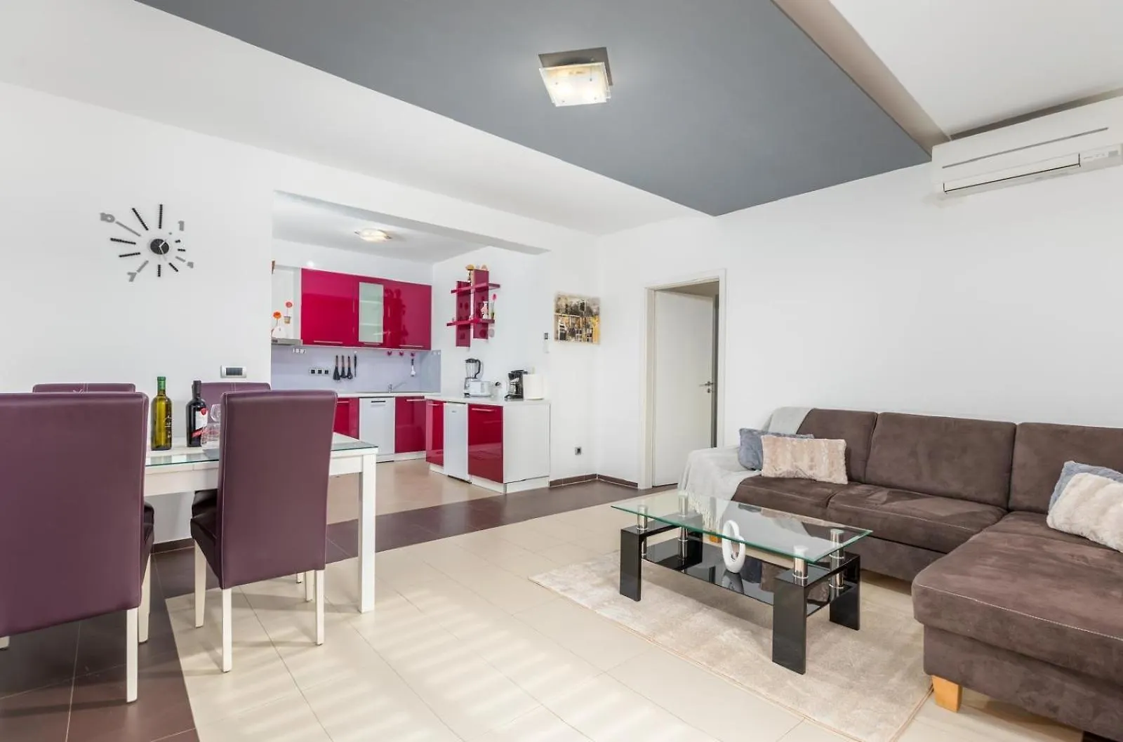 Family Friendly Apartments With A Swimming Pool Medulin - 23267